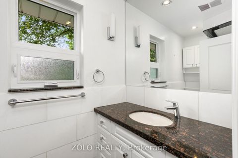 Photo 21 at 17 Hi Mount Drive, Bayview Village, Toronto