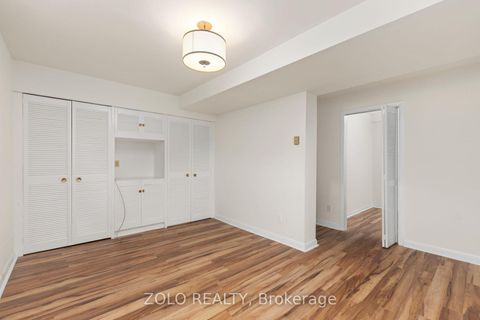 Photo 25 at 17 Hi Mount Drive, Bayview Village, Toronto