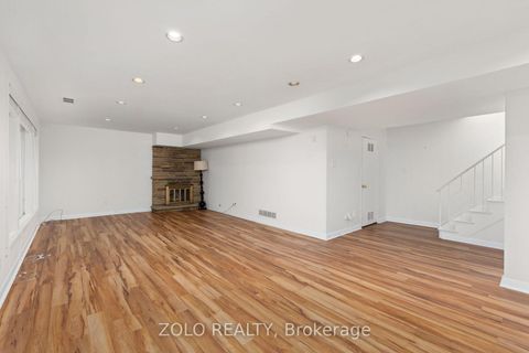 Photo 28 at 17 Hi Mount Drive, Bayview Village, Toronto