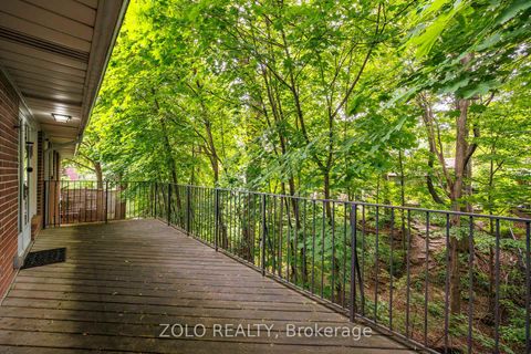 Photo 33 at 17 Hi Mount Drive, Bayview Village, Toronto