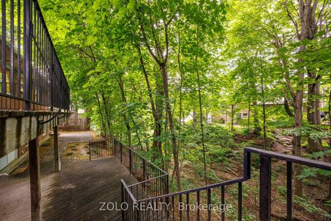 Photo 34 at 17 Hi Mount Drive, Bayview Village, Toronto