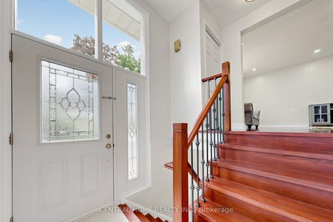 Photo 2 at 80 Heaslip Terrace, Sullivan, Toronto