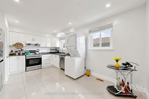 Photo 10 at 80 Heaslip Terrace, Sullivan, Toronto