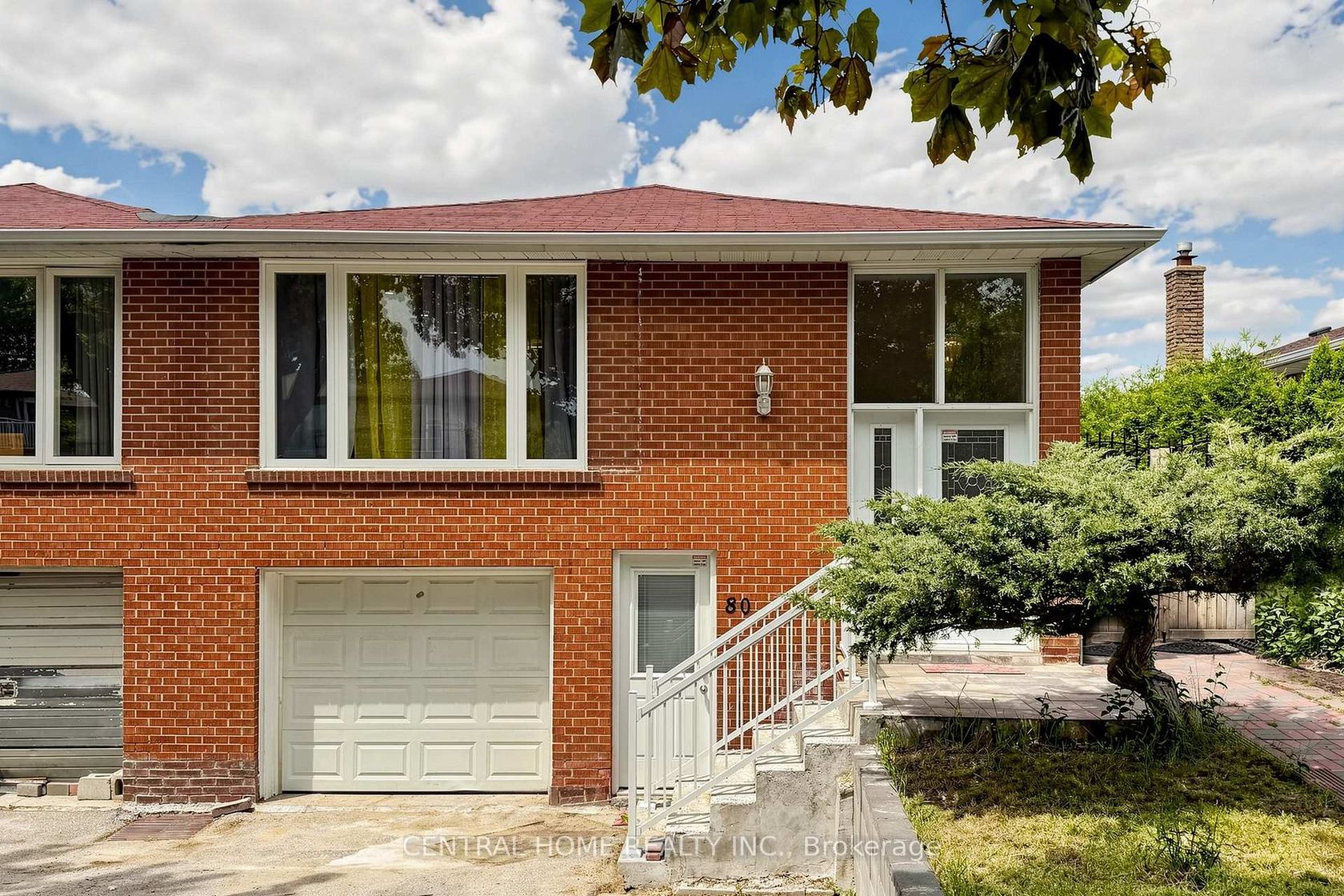 80 Heaslip Terrace, Sullivan, Toronto photo number 2