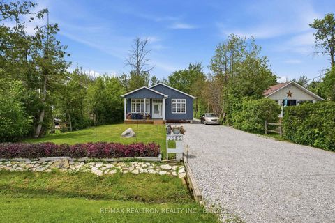 Photo 2 at 1050 Wisker Avenue, Rural Innisfil, Innisfil