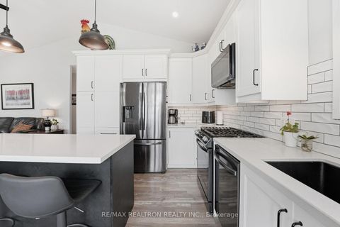 Photo 11 at 1050 Wisker Avenue, Rural Innisfil, Innisfil