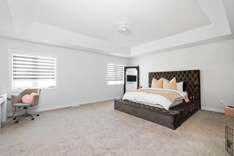 Photo 13 at 30 Sam Battaglia Crescent, Sutton & Jackson's Point, Georgina