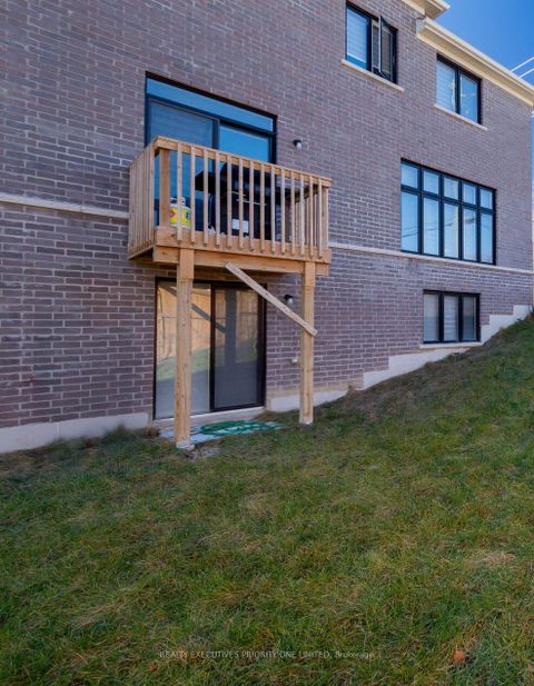 Photo 24 at 30 Sam Battaglia Crescent, Sutton & Jackson's Point, Georgina