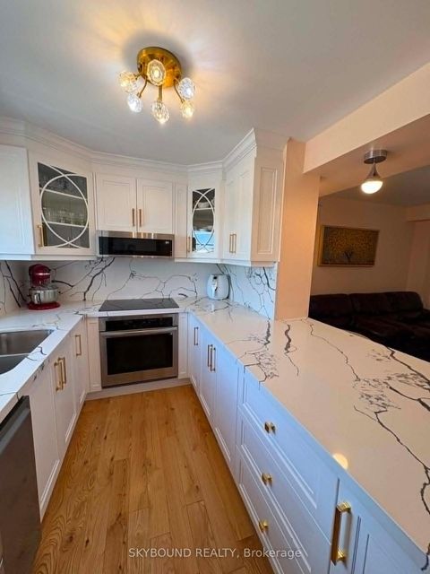 Photo 3 at 77 Cleanside Road, Birchmount, Toronto