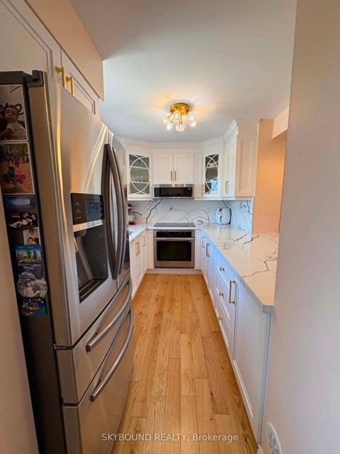 Photo 5 at 77 Cleanside Road, Birchmount, Toronto