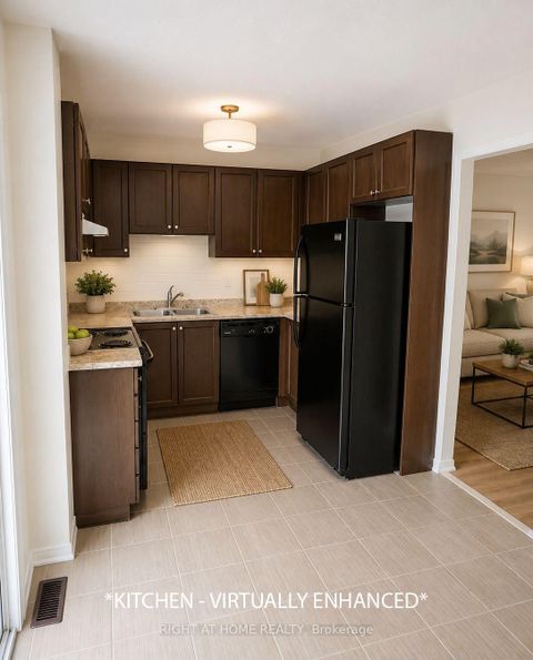 Photo 4 at 3 PEARTREE Court, Allandale Heights, Barrie