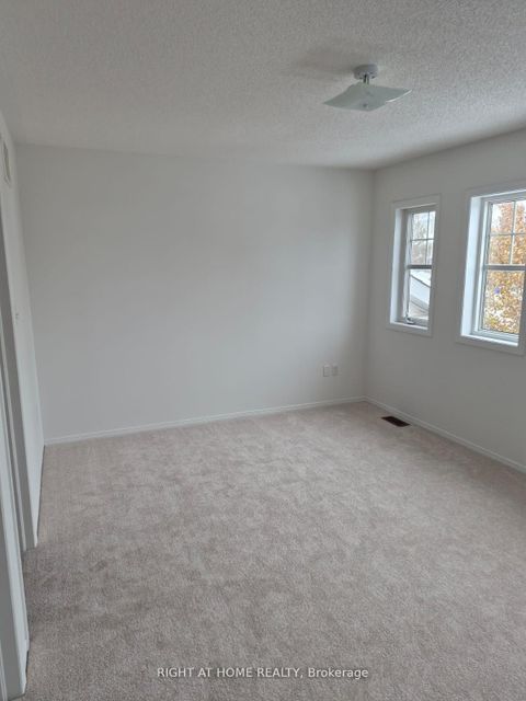 Photo 9 at 3 PEARTREE Court, Allandale Heights, Barrie