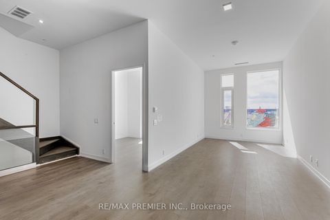 Photo 2 at TH17 - 7 Buttermill Avenue, Concord, Vaughan