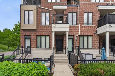 Photo 4 at 92 - 30 Carnation Avenue, Long Branch, Toronto