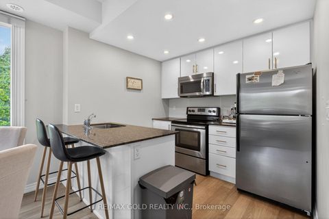 Photo 17 at 92 - 30 Carnation Avenue, Long Branch, Toronto