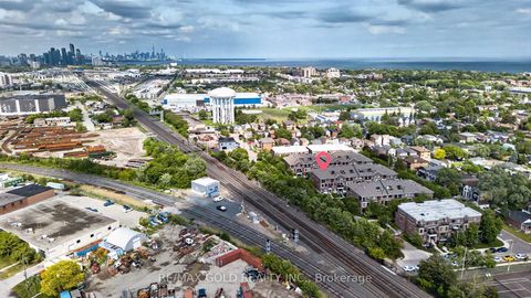 Photo 36 at 92 - 30 Carnation Avenue, Long Branch, Toronto
