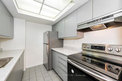 Photo 3 at 821 - 222 The Esplanade, Waterfront Communities C8, Toronto