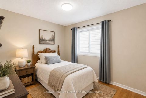 Photo 23 at 80 Plumrose Pathway, Malvern, Toronto