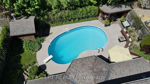 Photo 1 at 34 Noam Drive, Sunnidale, Barrie