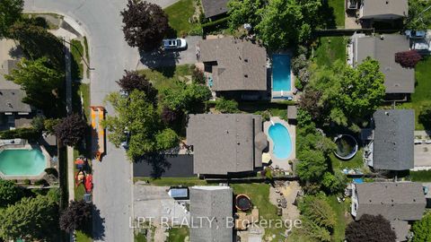 Photo 38 at 34 Noam Drive, Sunnidale, Barrie