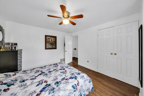 Photo 18 at 23 Chaucer Crescent, Letitia Heights, Barrie