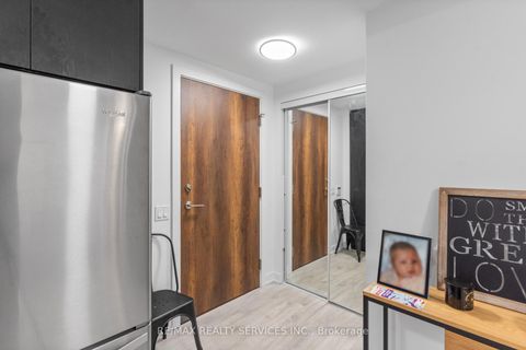 Photo 4 at 115 - 251 Manitoba Street, Mimico, Toronto