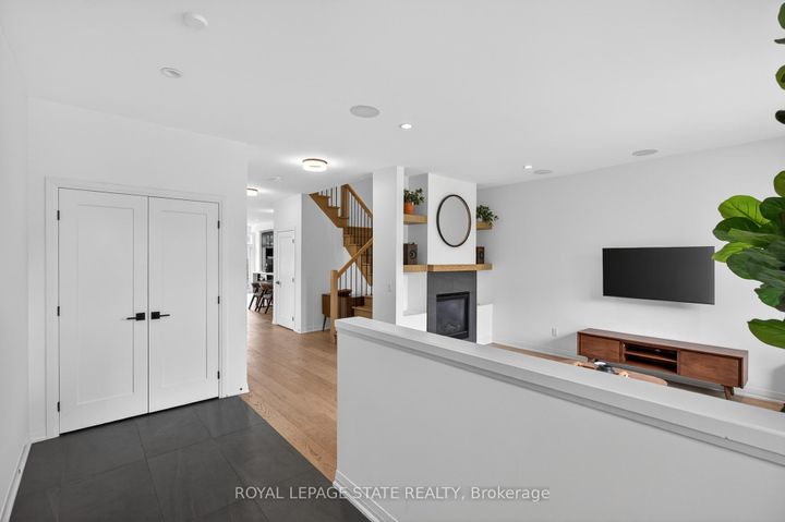 Photo 3 at 206 Canada Street, Kirkendall, Hamilton