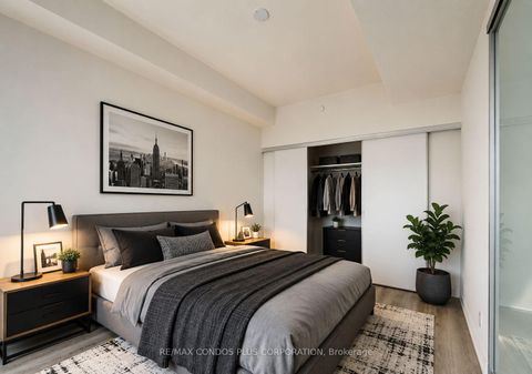 Photo 3 at 1302 - 185 Deerfield Road, Central Newmarket, Newmarket
