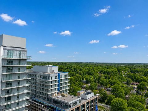 Photo 7 at 1302 - 185 Deerfield Road, Central Newmarket, Newmarket