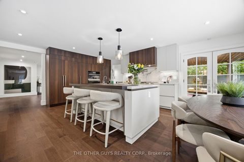Photo 9 at 18 Chipstead Road, Don Mills, Toronto
