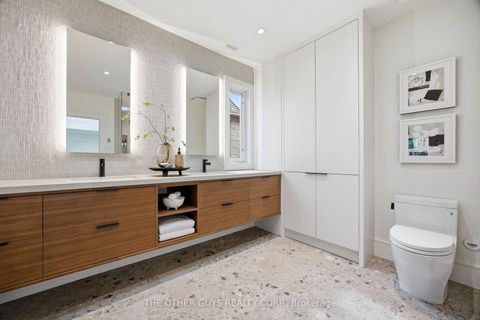 Photo 33 at 18 Chipstead Road, Don Mills, Toronto