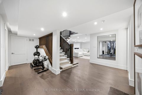 Photo 35 at 18 Chipstead Road, Don Mills, Toronto