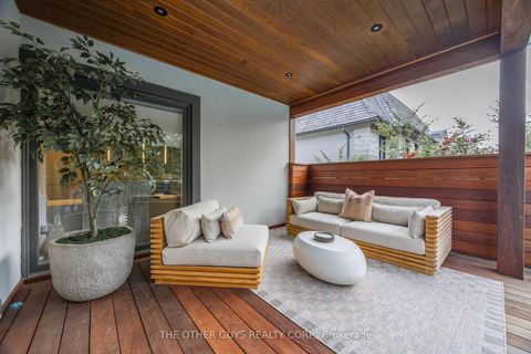 Photo 48 at 18 Chipstead Road, Don Mills, Toronto