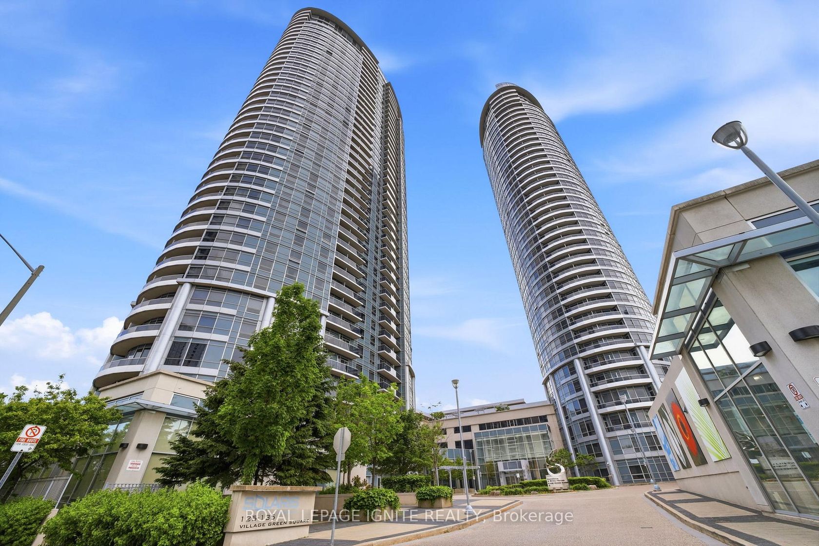 2620 - 135 Village Green Square, Malvern West, Toronto 
