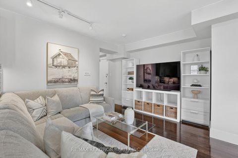 Photo 8 at 106 - 2603 Bathurst Street, Forest Hill North, Toronto