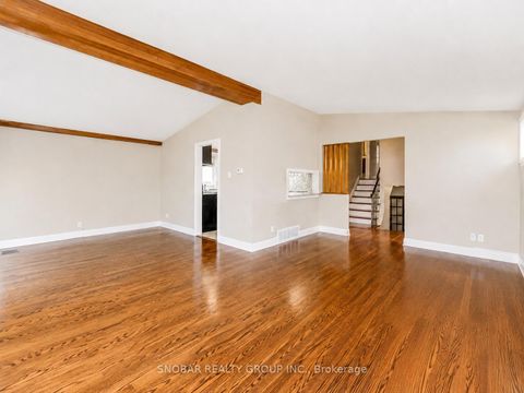 Photo 5 at 141 Summitcrest Drive, Richview, Toronto