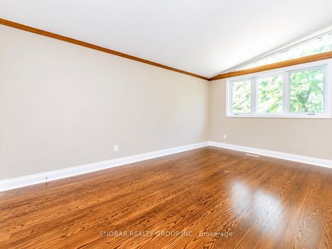 Photo 6 at 141 Summitcrest Drive, Richview, Toronto