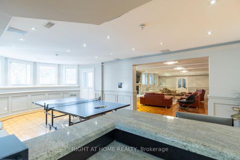 Photo 23 at 38 Sugarbush Court, East Woodbridge, Vaughan