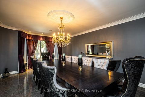 Photo 25 at 38 Sugarbush Court, East Woodbridge, Vaughan