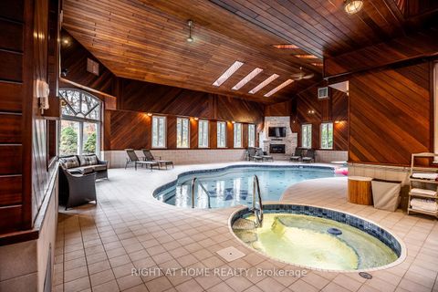 Photo 36 at 38 Sugarbush Court, East Woodbridge, Vaughan