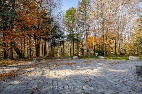 Photo 48 at 38 Sugarbush Court, East Woodbridge, Vaughan