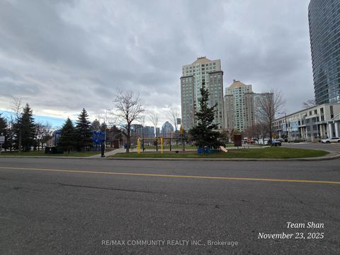Photo 1 at PH302 - 1 Lee Centere Drive, Woburn, Toronto