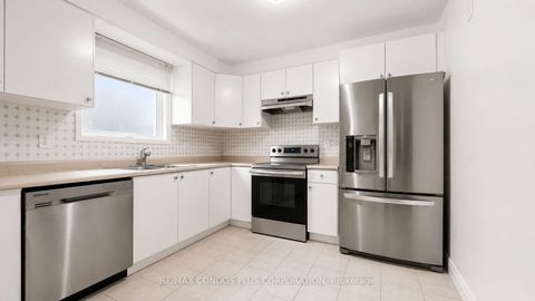Photo 14 at 78 Spring Garden Avenue, Willowdale East, Toronto