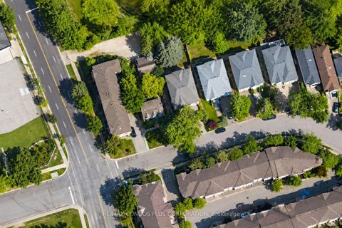 Photo 26 at 78 Spring Garden Avenue, Willowdale East, Toronto