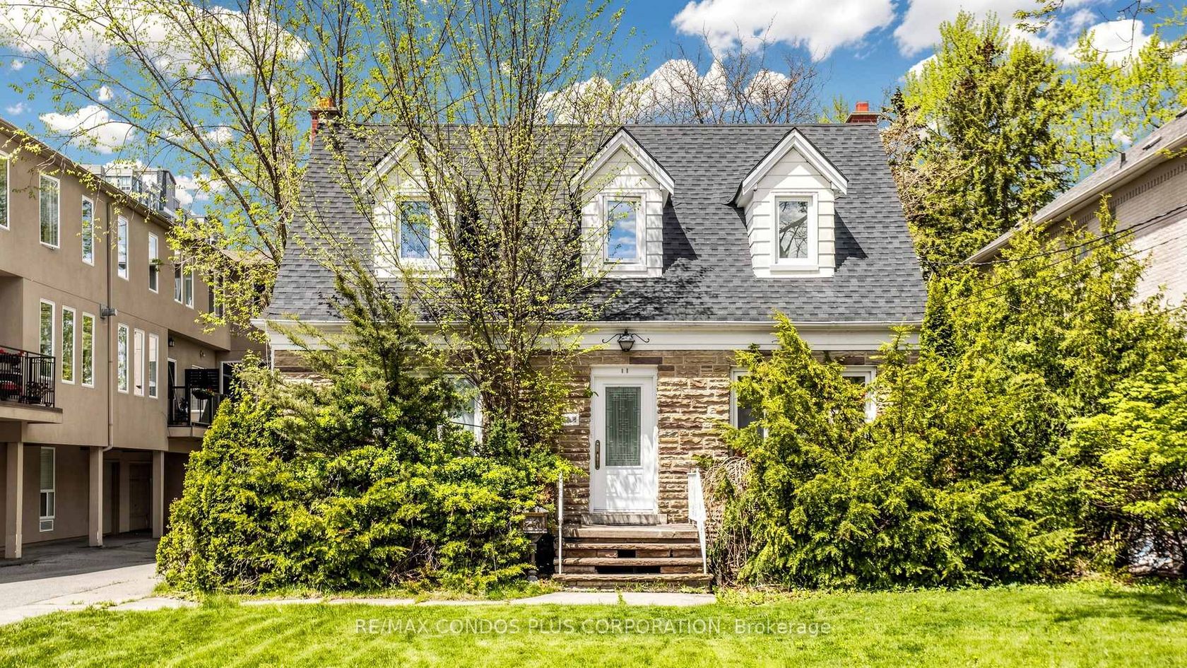 78 Spring Garden Avenue, Willowdale East, Toronto photo number 2