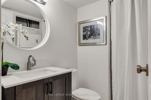 Photo 28 at 525 - 222 The Esplanade, Waterfront Communities C8, Toronto