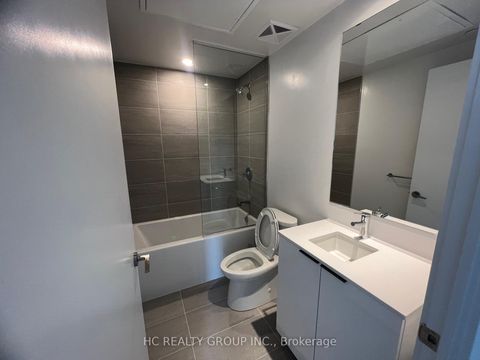 Photo 3 at 419 - 50 Power St Street, Moss Park, Toronto