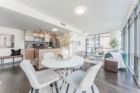 Photo 3 at 607 - 37 Grosvenor Street, Bay Street Corridor, Toronto