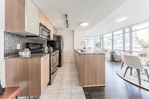 Photo 5 at 607 - 37 Grosvenor Street, Bay Street Corridor, Toronto