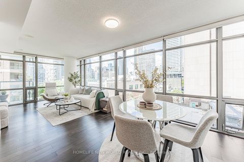 Photo 8 at 607 - 37 Grosvenor Street, Bay Street Corridor, Toronto